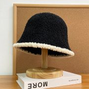 Women's Autumn Winter Wool Hat, Retro Checkered Beret, French Style Artist Hat, Versatile Fashion Literary Beret - Image 2